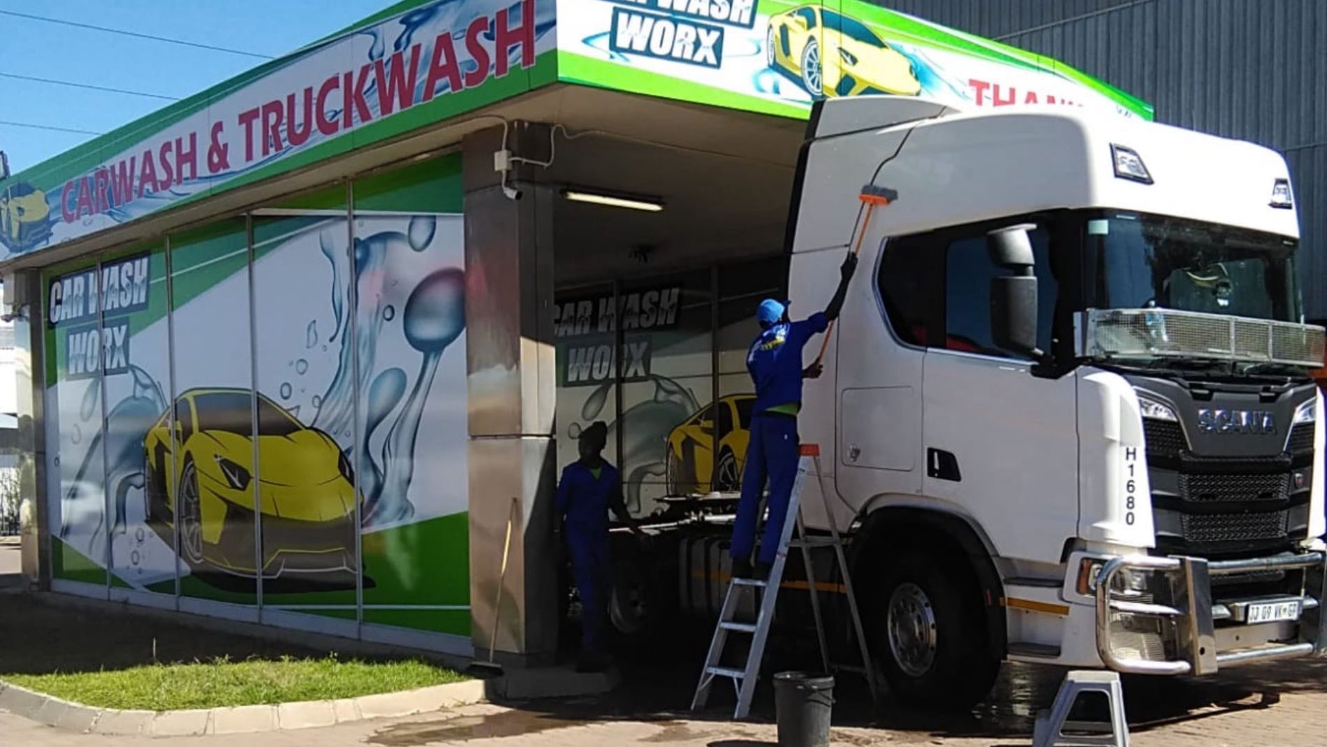 Y13 investments | Truck Wash Building Image Gallery